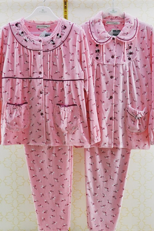 闺蜜系剪绒睡衣秋鹿小珠花镶边女