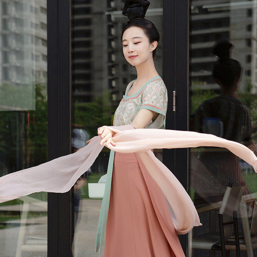 原创汉服汉元素谜阿凰