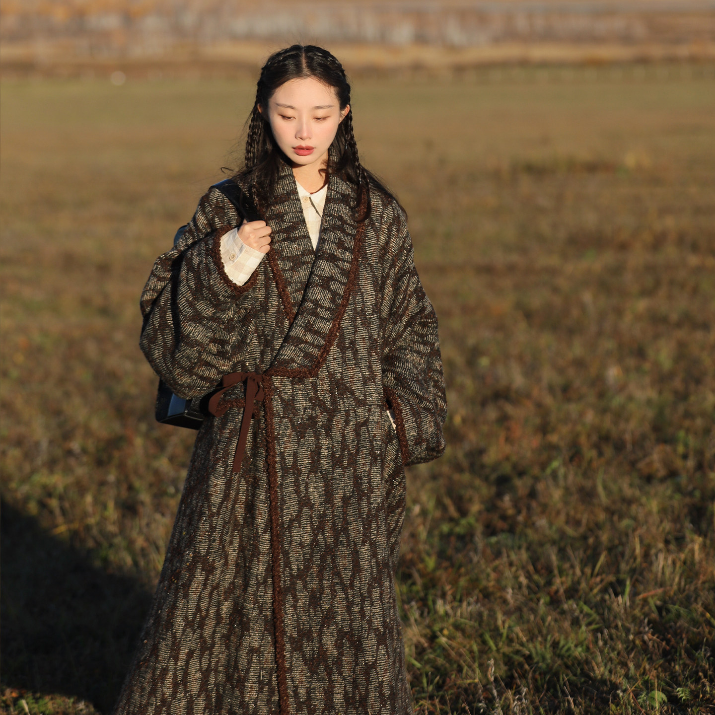 谜阿凰【山续风衣】长款羊毛花呢重工外套秋冬日常复古女士汉元素,女装/女士精品,汉服套装,淘宝优惠券,粉丝福利购,淘宝优惠卷