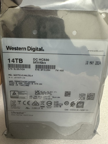14T机械硬盘西数SATA企业级HC530