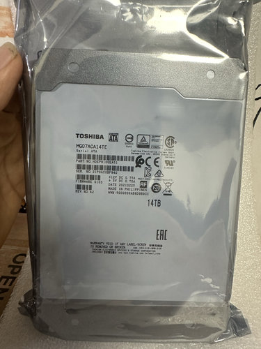 14T企业级东芝机械硬盘