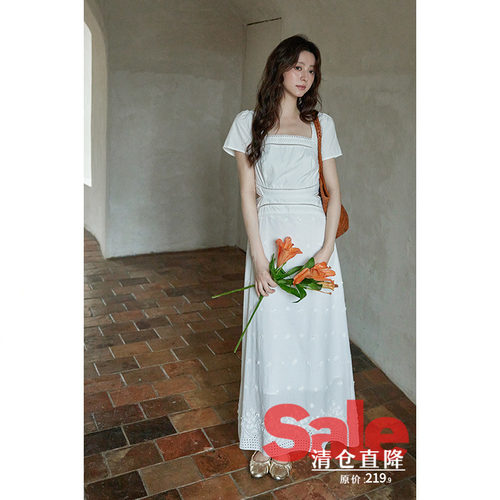 【清仓秒杀】夏韩系气质裙子小个子小众刺绣白色方领短袖连衣裙女