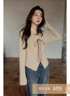 夕蒙2025新款秋季韩式慵懒chic上衣气质设计感洋气修身v领绑带t恤