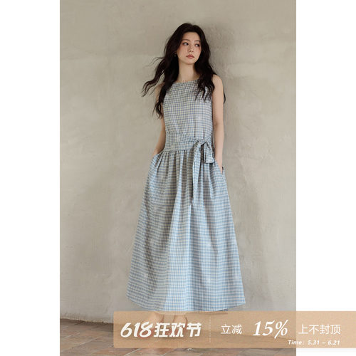 夕蒙2026新款夏季韩系好看裙子收腰蓝色格纹长款无袖背心连衣裙女