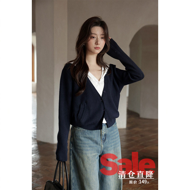 【清仓秒杀】秋季韩系假两件气质上衣小个子时尚小众藏蓝针织开衫,女装/女士精品,毛针织衫,淘宝优惠券,粉丝福利购,淘宝优惠卷