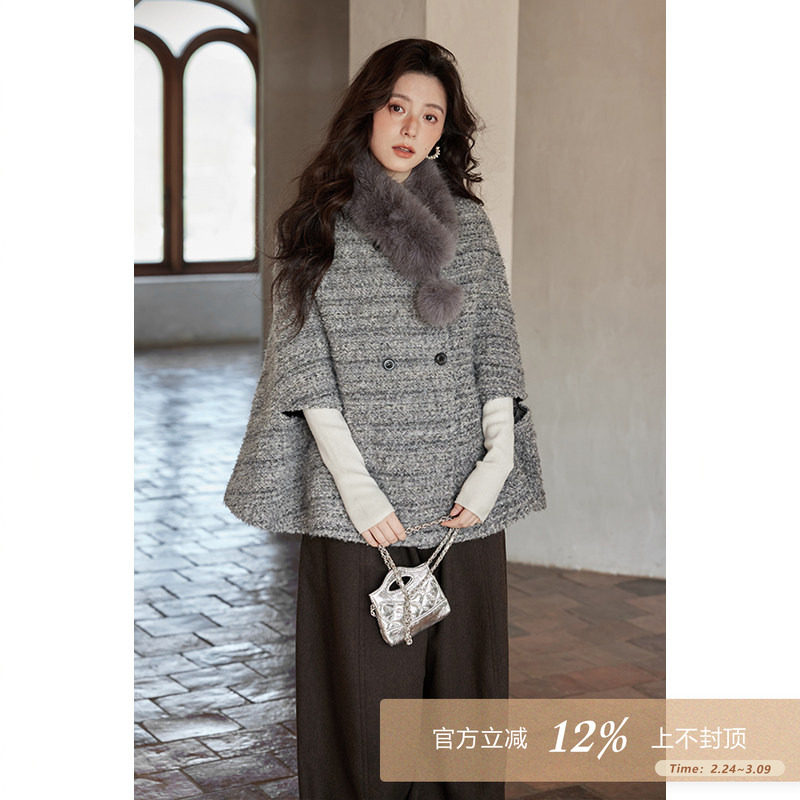 夕蒙2026新款冬季小个子斗篷短款大衣小众设计感毛领灰色毛呢外套