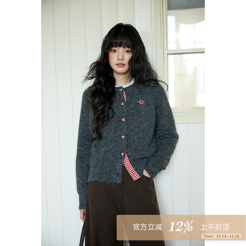 夕蒙2025新款冬季韩系独特气质针织衫小个子加厚外穿深色毛衣开衫