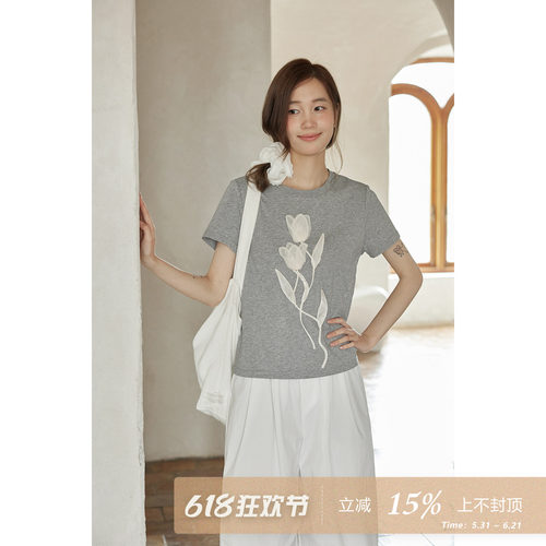 夕蒙2026新款夏季韩系好看漂亮上衣独特灰色花朵圆领正肩短袖t恤
