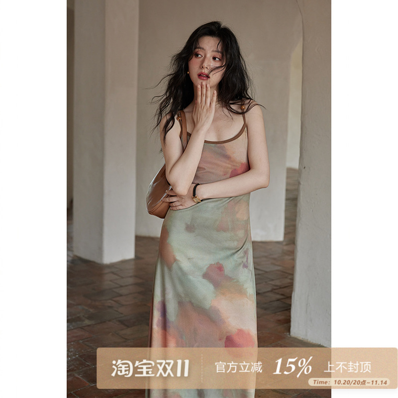 95折/夕蒙2025夏小个子法式气质设计感小众长款内搭吊带连衣裙女