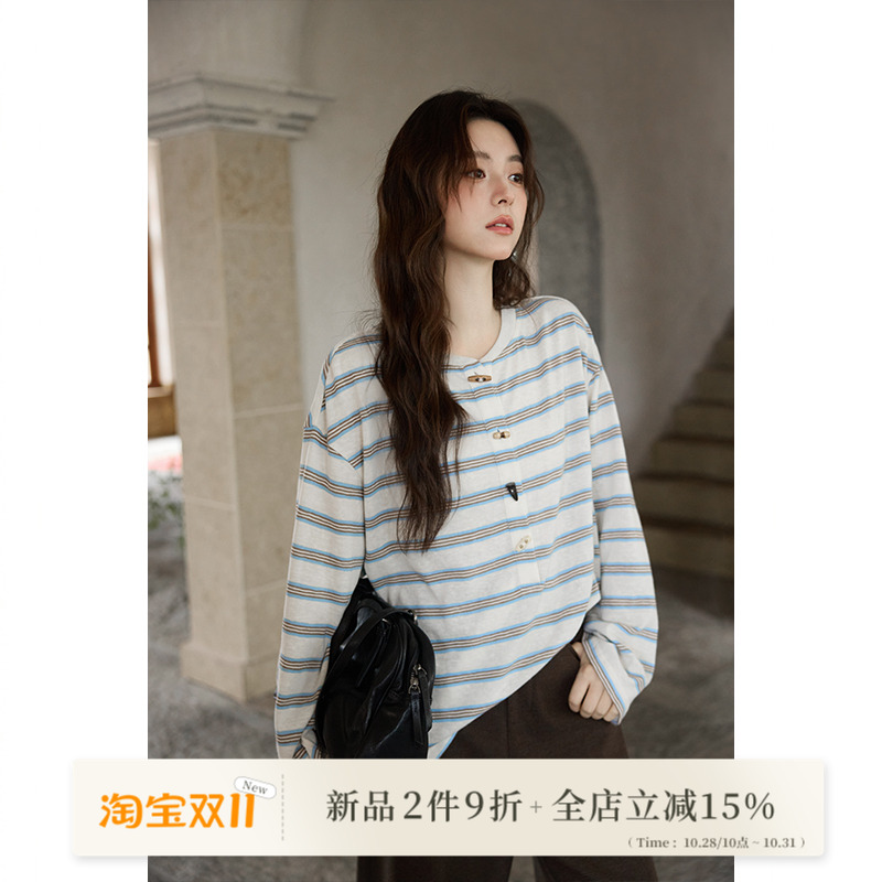 新品2件9折/秋韩系气质上衣小众复古宽松慵懒风纽扣蓝白条纹t恤