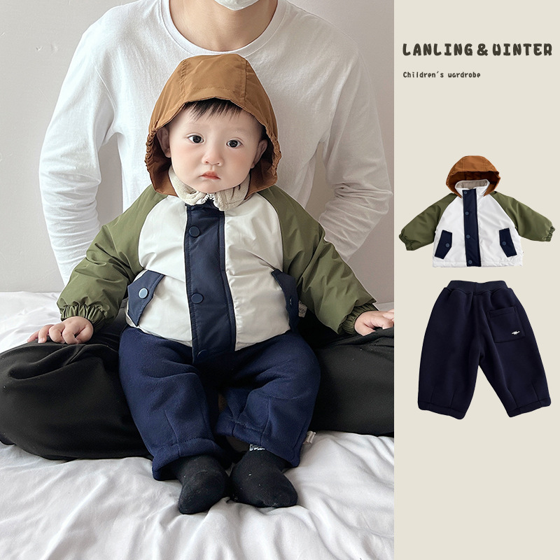 宝宝套装冬季加绒冲锋衣新款帅气