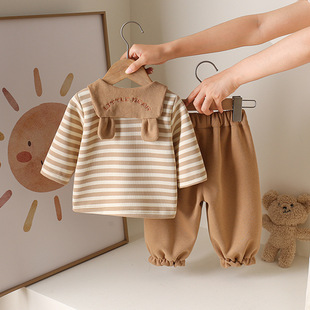 男宝卡通卫衣套装秋季学院风婴幼儿洋气小熊条纹上衣长裤两件套棉