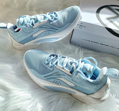 李宁篮球鞋 闪击10 闪击11 男子防滑透气ABAT085 ABAU053