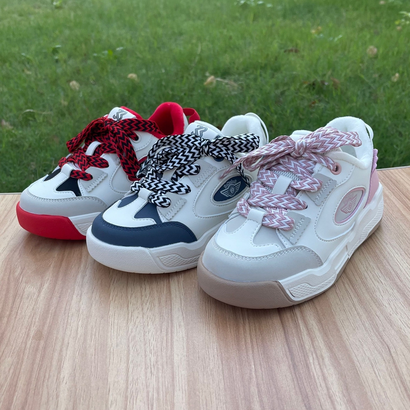 斯乃纳冬款儿童防滑休闲运动板鞋