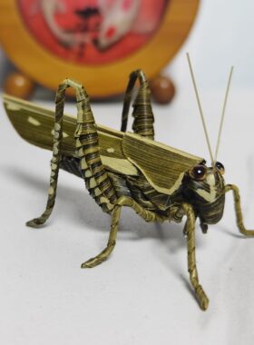 遗棕编工艺品纯手工编织蝗虫