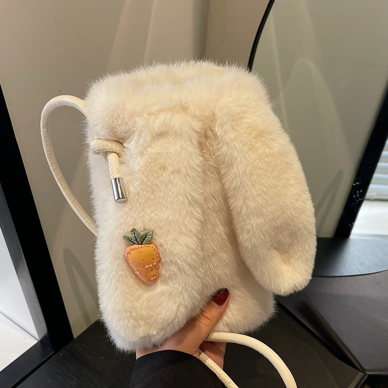 哈尔滨手机保暖套东北防寒雪乡防冻神器贴暖宝宝加发热袋包防关机
