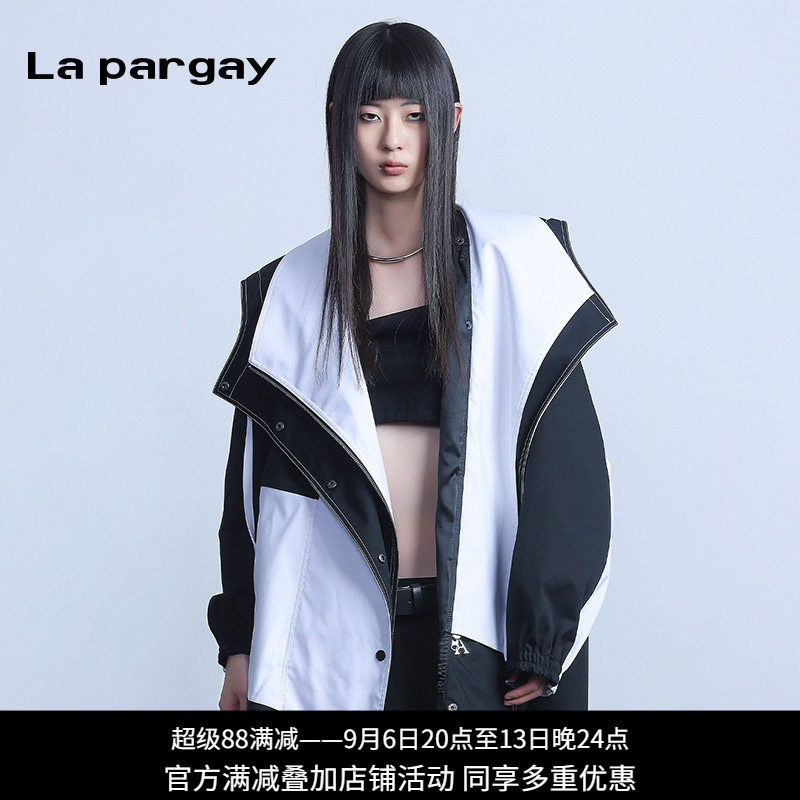 纳帕佳撞色拼接宽松短外套女酷辣