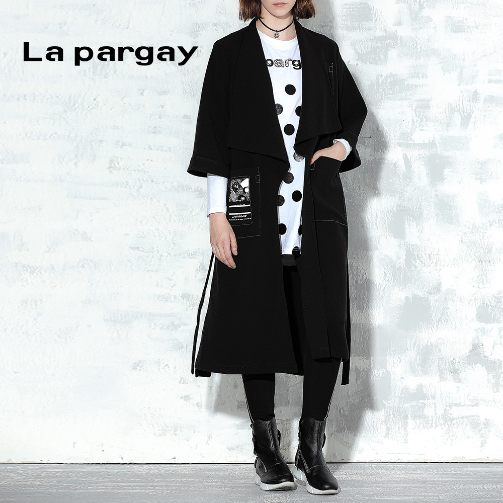 Lapargay纳帕佳秋季新款欧美时尚撞色口袋压线大衣五分袖女外套