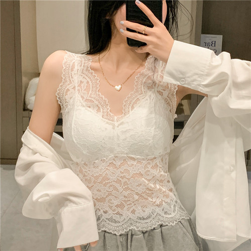 Real price ~ spring new sexy lace beautiful back suspender vest, versatile sleeveless top, female