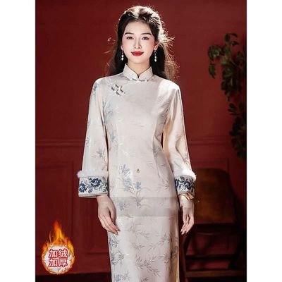 绝美印花旗袍2025年新款气质长袖加绒复古年轻款改良连衣裙女秋冬