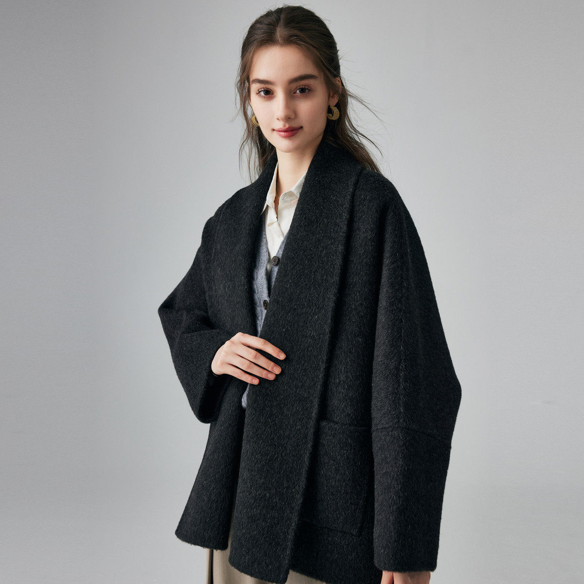 PALUOPO/帕罗秋冬翻领高级时尚宽松慵懒风羊毛大衣女ET2F2295D