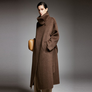 PALUOPO/帕罗绵羊毛时尚女大衣ET2F2590D