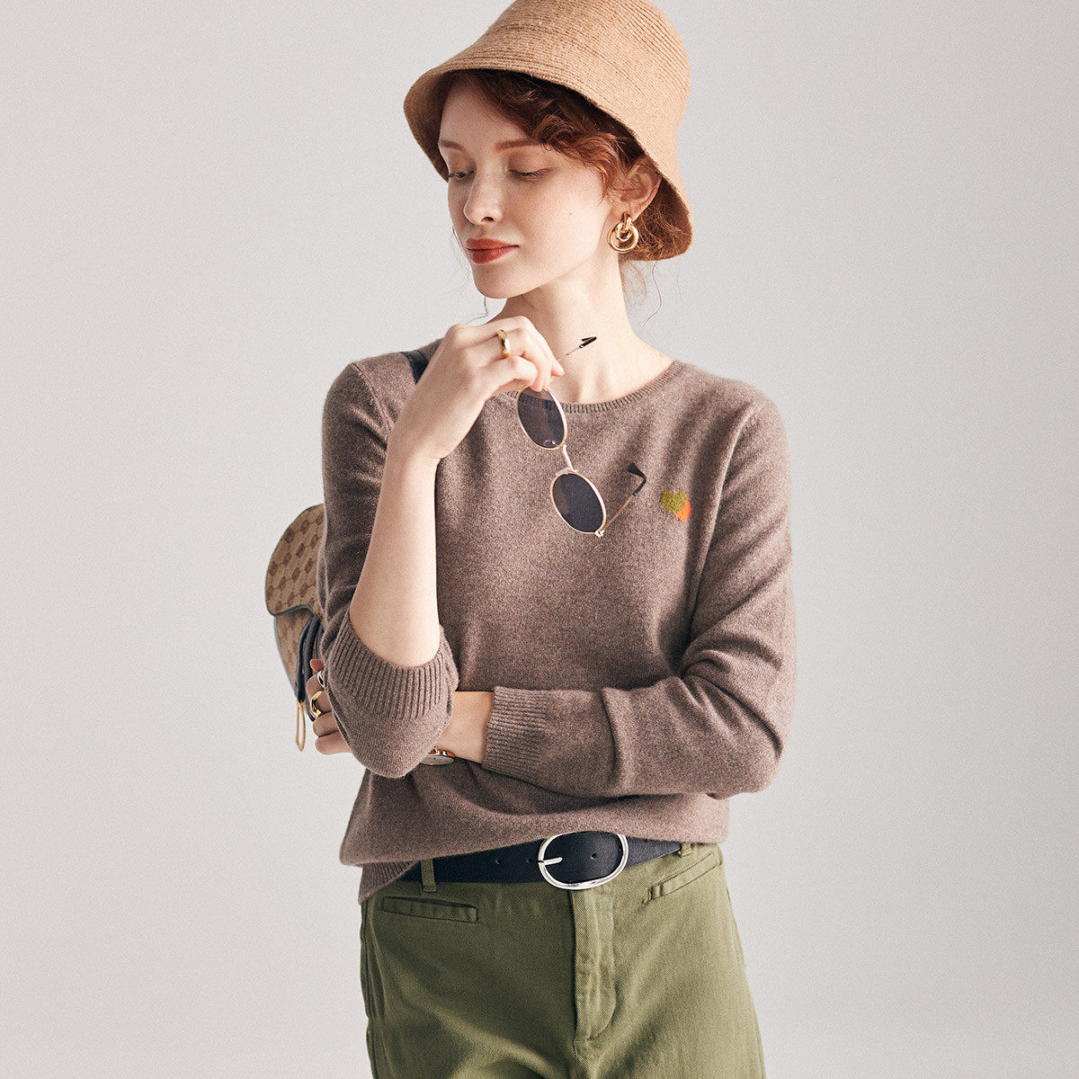 PALUOPO/帕罗山羊绒圆领女衫ET20580R-A