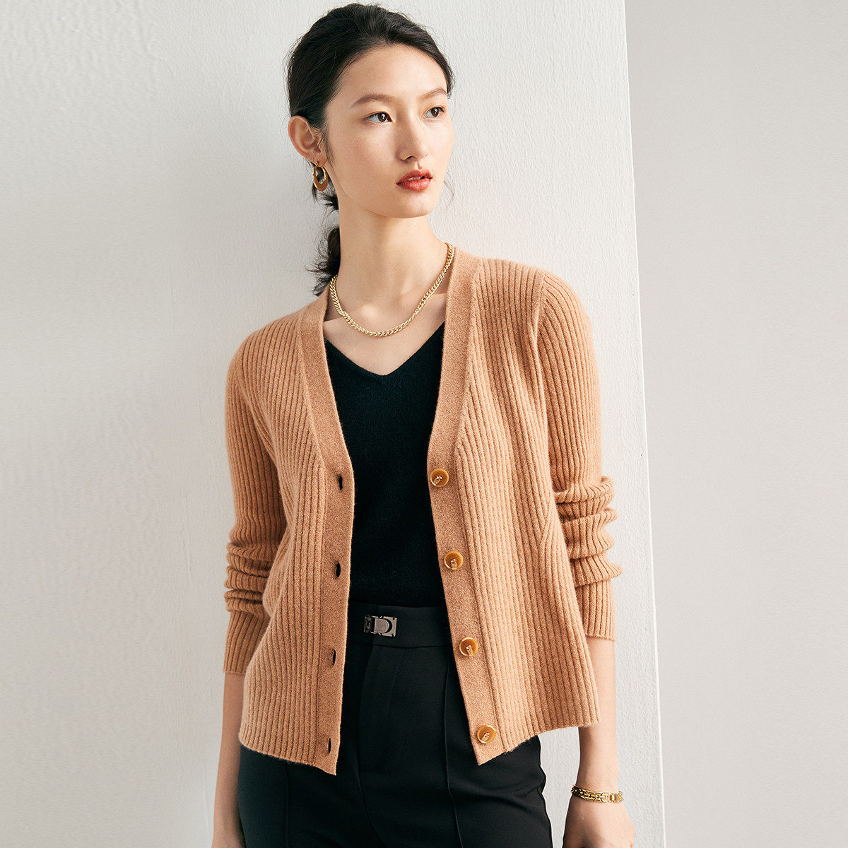 PALUOPO/帕罗山羊绒V领女开衫ET21221R-C