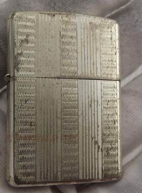 08年镀银蚀刻绅士纹（表层磨损脱落） 二手正品zippo打火机保真