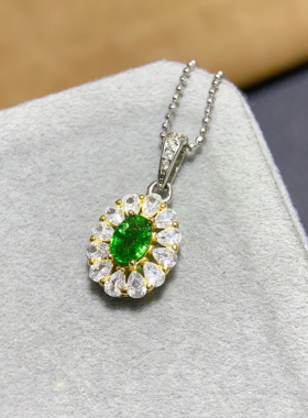 纯天然沙弗来吊坠高品质祖母绿高净度满火彩主石4*6mm纯银镶嵌