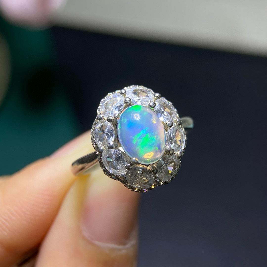 天然澳宝欧泊戒指满火彩主石6*8mmS925银精工镶嵌