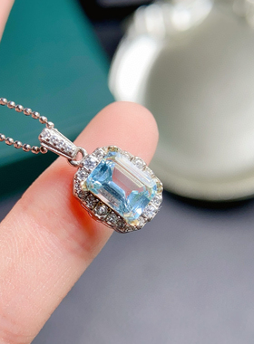 新款天然托帕石吊坠女S925银镶嵌时尚个性蓝色宝石项链