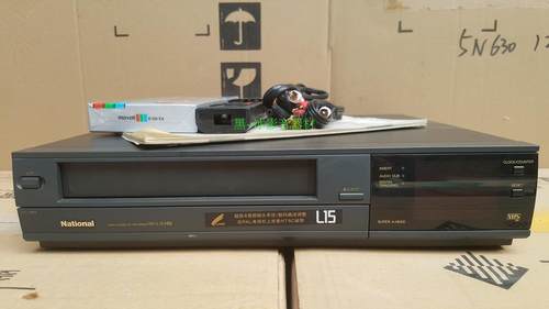 Panasonic/松下VHS录像机NV-L15/10/12家用VHS磁带放像机 VCR