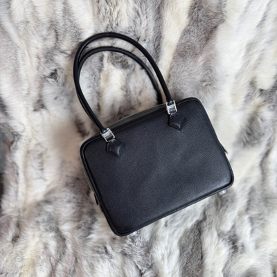 89黑色 Noir Mini Plume 迷你羽毛包 山羊皮 银扣Phw