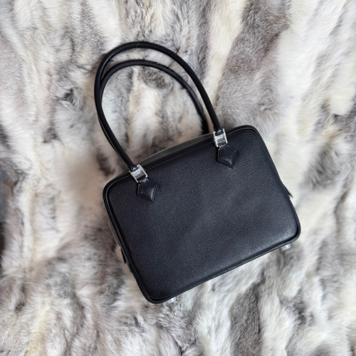 89黑色 Noir Mini Plume 迷你羽毛包 山羊皮 银扣Phw