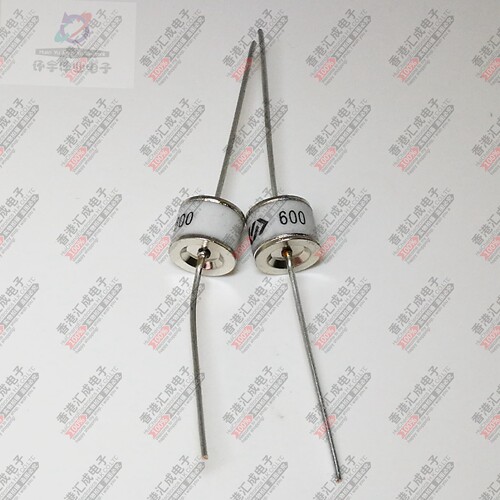 2R600TA-8 2R600L 2RM600L-8 10KA 600V 8*6MM陶瓷气体放电管