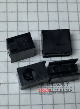 3MM直插LED无边绿配套灯座黑色单孔1P单孔座发光二极管间隔柱90度