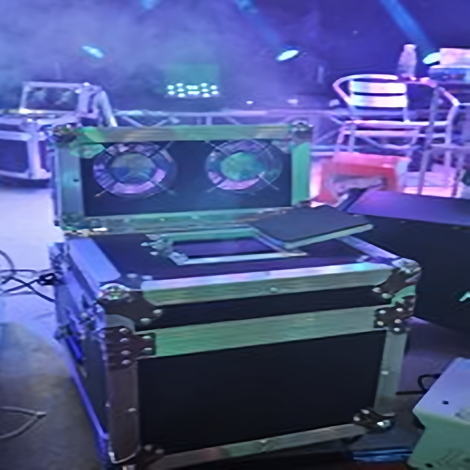 舞台灯光烟雾机婚庆薄雾烟机600w双雾烟机特效烟机酒吧特效烟雾机