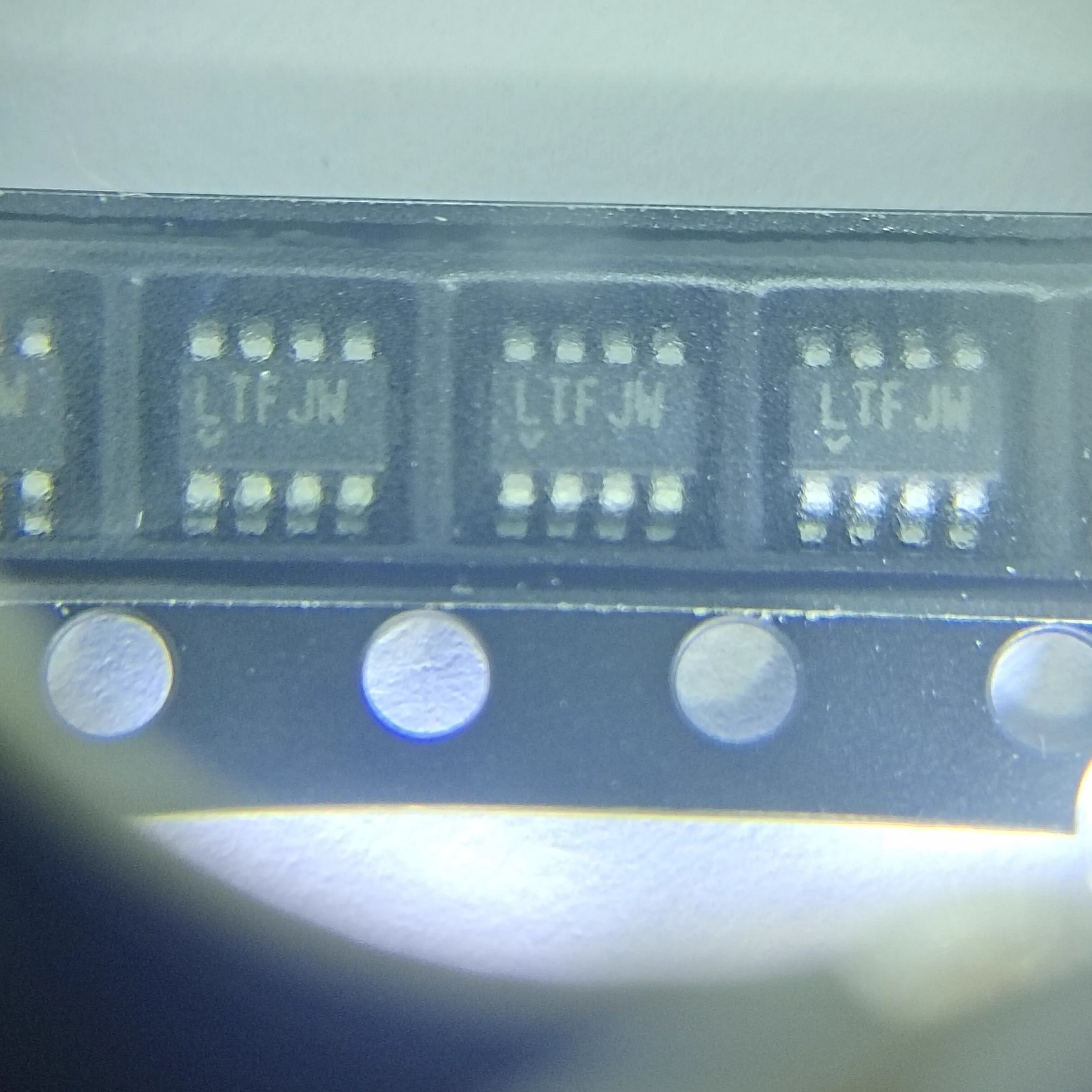 LT3092ETS8大量库存现货LTC3106IUDC可靠货源CA3162EH1425