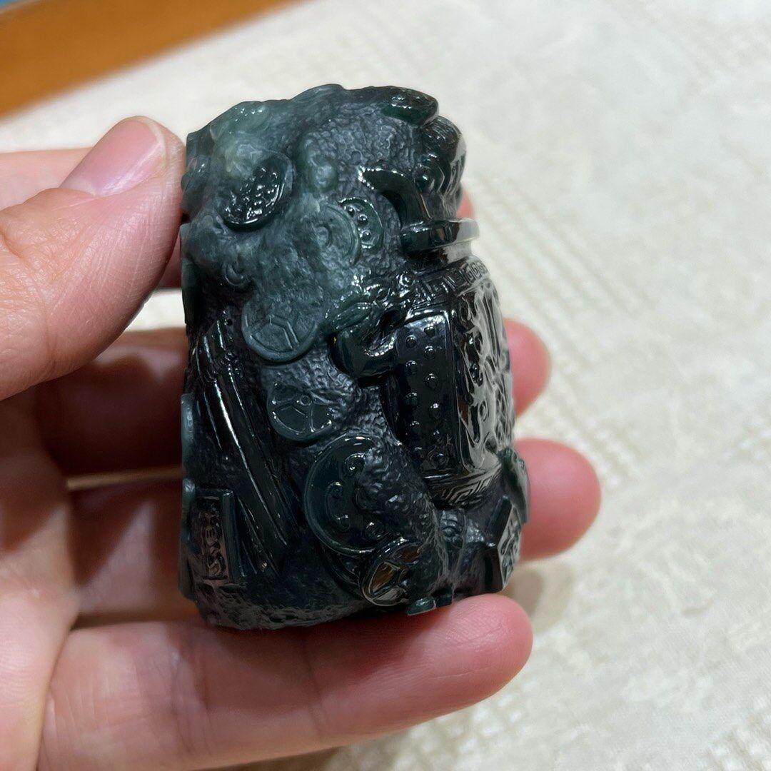 翡翠墨翠手把件 锦灰堆 八阵图