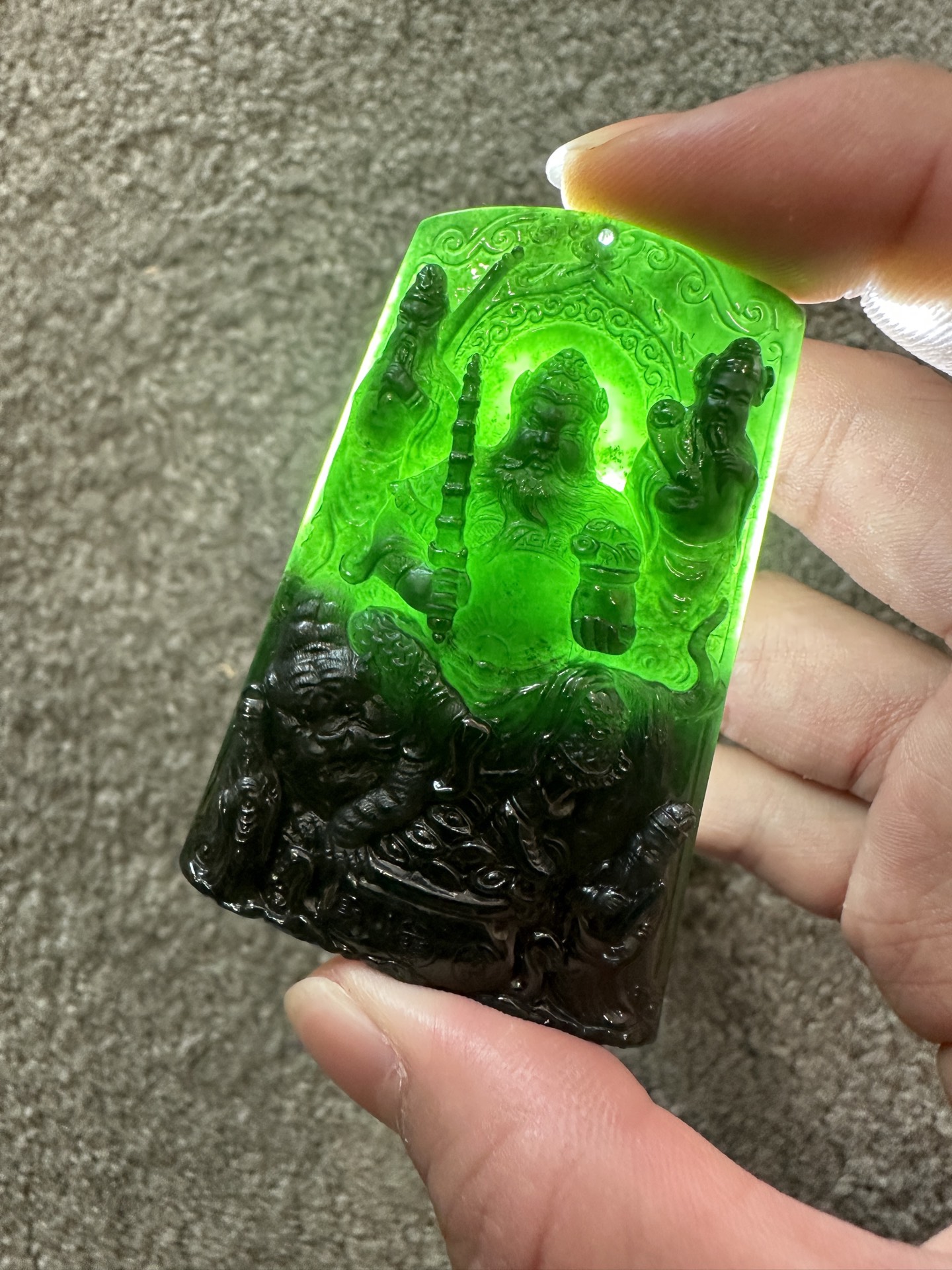 精品墨翠赵公明牌子 黑度极好 打灯通透 天然翡翠吊坠