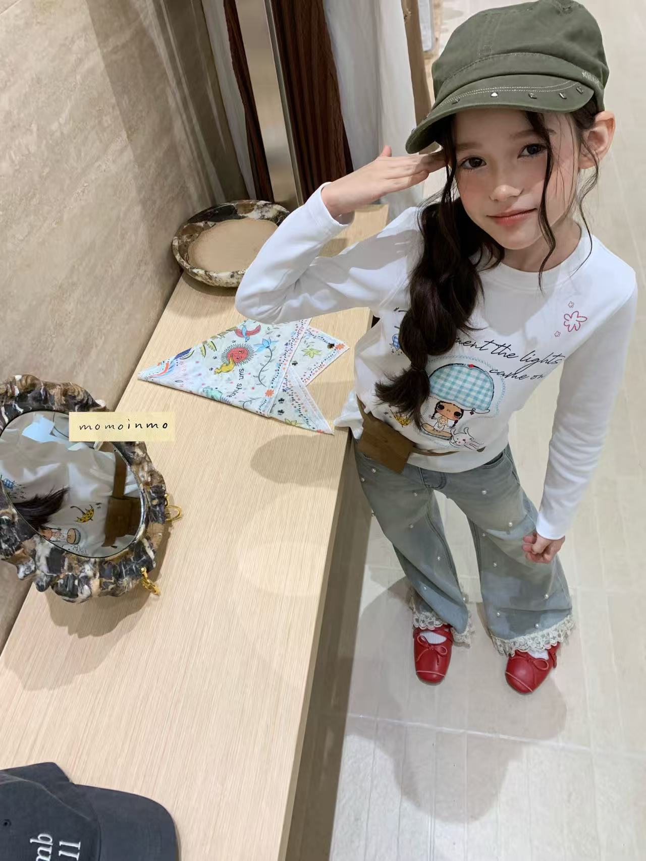 韩国品牌小众减龄小玉刺绣印花正肩短袖T恤女秋季新款修身显瘦T恤