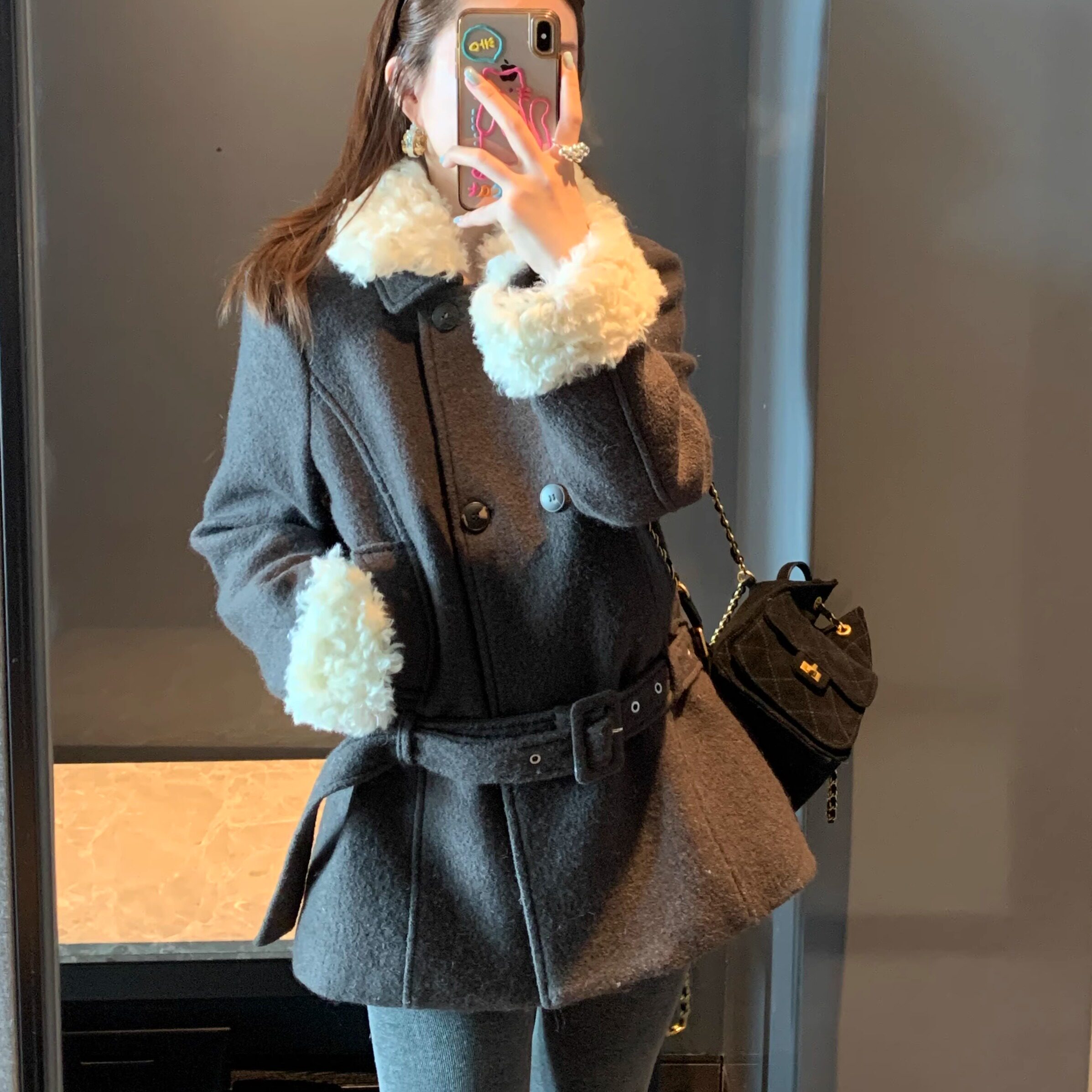 2025新款小香风韩系羽绒内胆收腰毛呢大衣秋冬羊羔毛翻领呢子外套