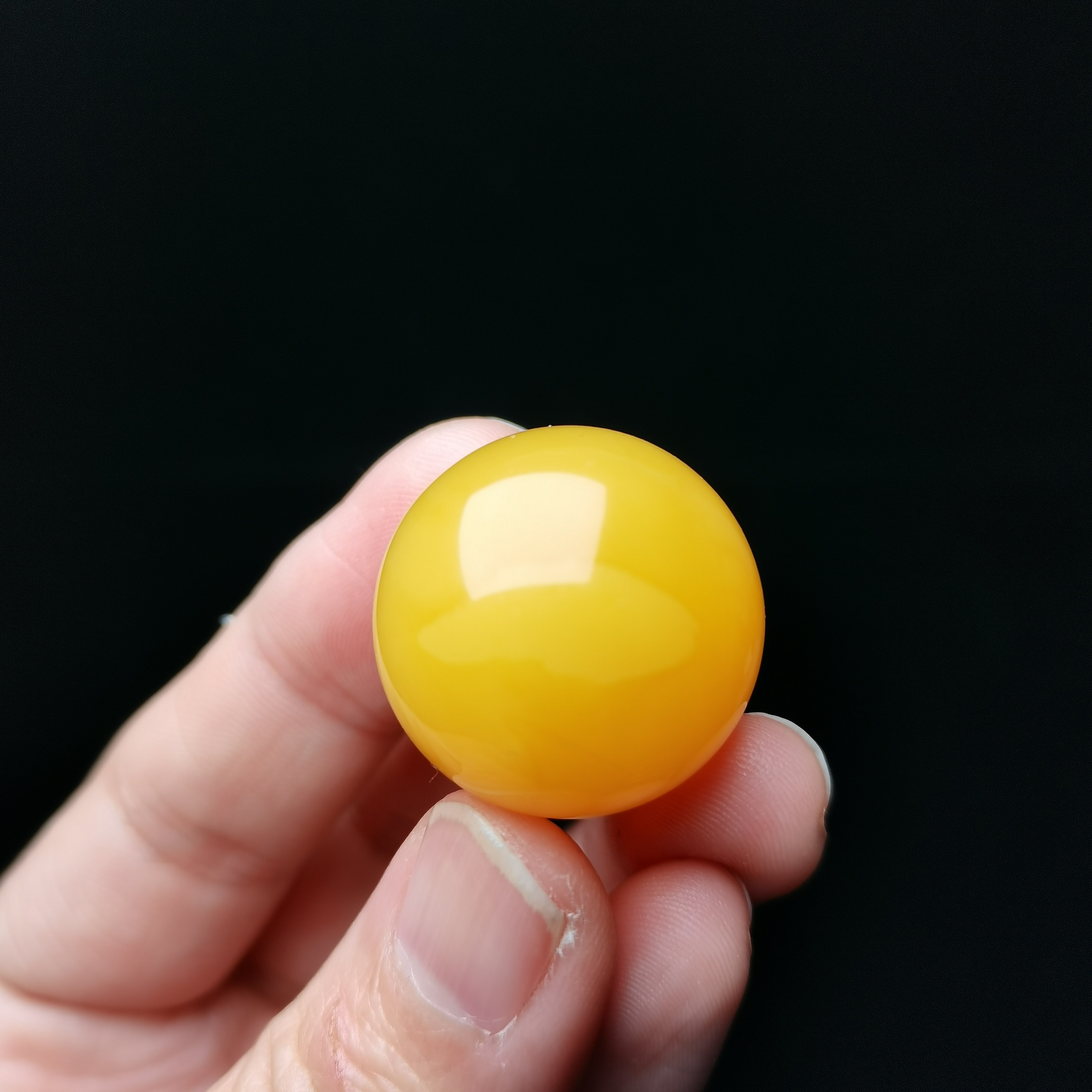 天然原矿琥珀蜜蜡焦皮料鸡油红黄实蜡圆珠单珠23.8文玩配饰手串珠