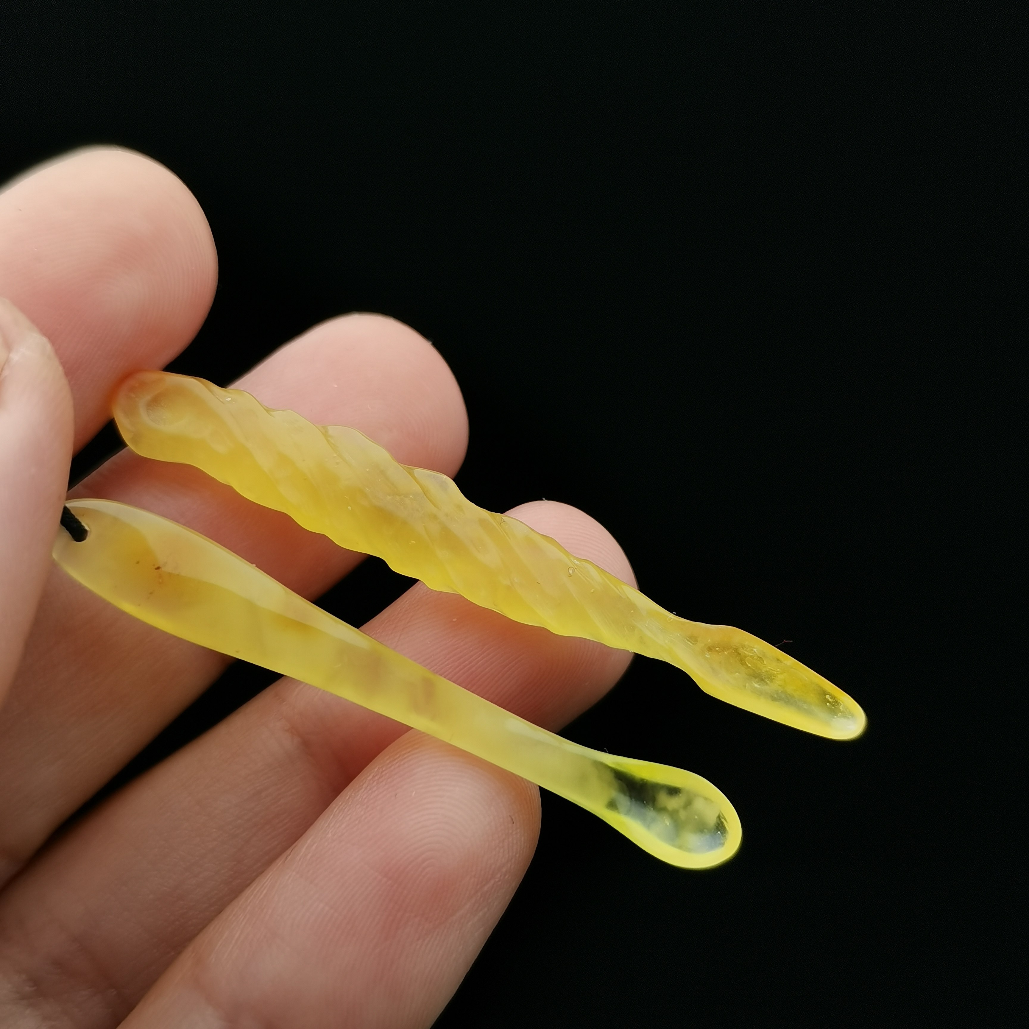 天然原矿琥珀蜜蜡全手工雕刻无相耳勺侧挂小滴溜文玩手串配饰配珠