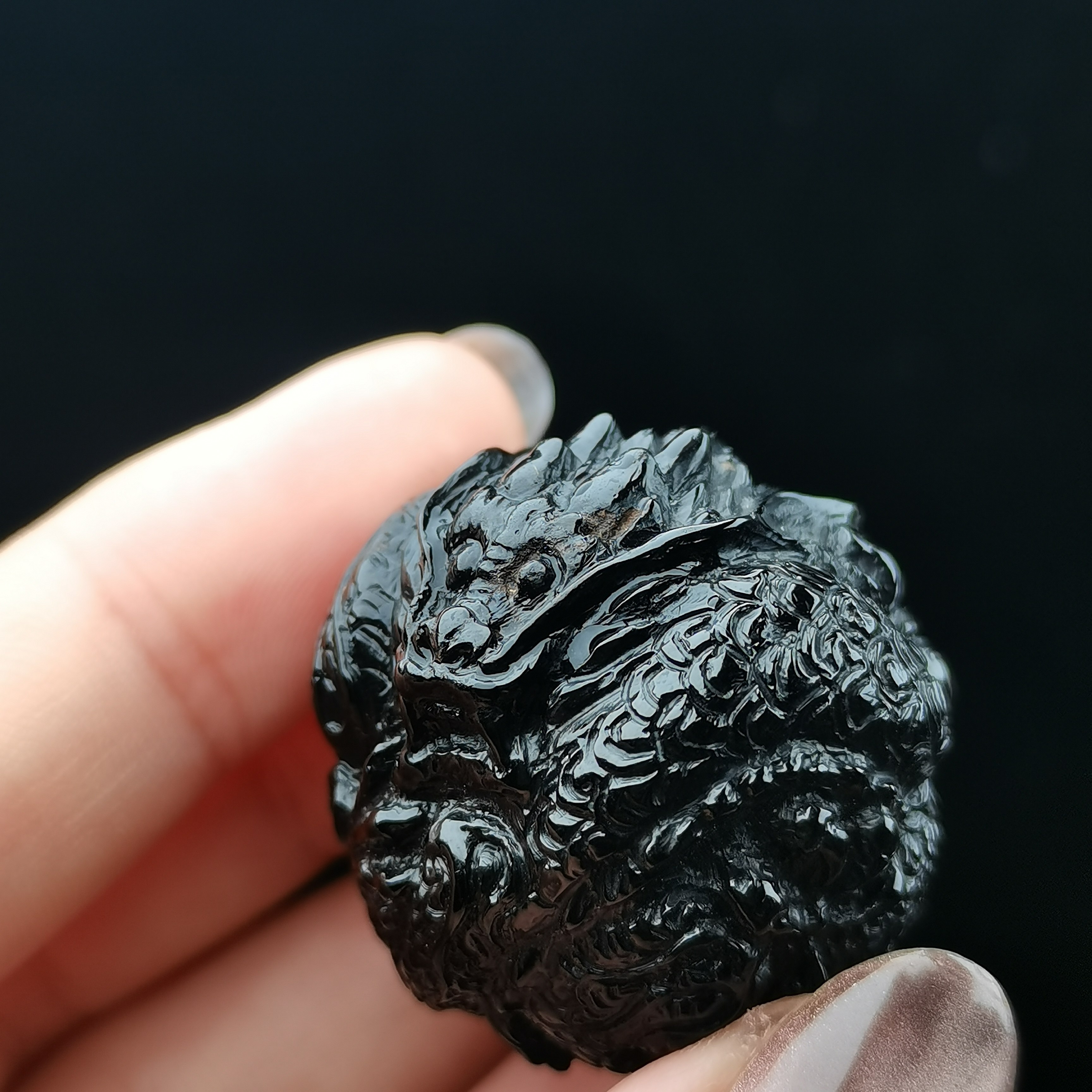 天然抚顺琥珀翳珀龙珠手工雕刻30.5mm锁骨链毛衣链文玩配饰配珠串