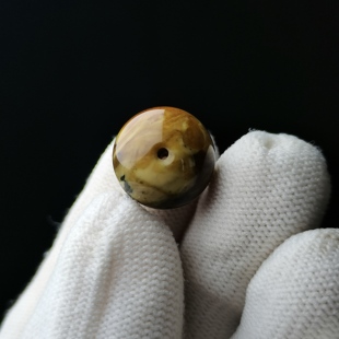 天然抚顺琥珀蜜蜡翳珀干白花手串散珠隔珠豆油红植物珀血珀diy配