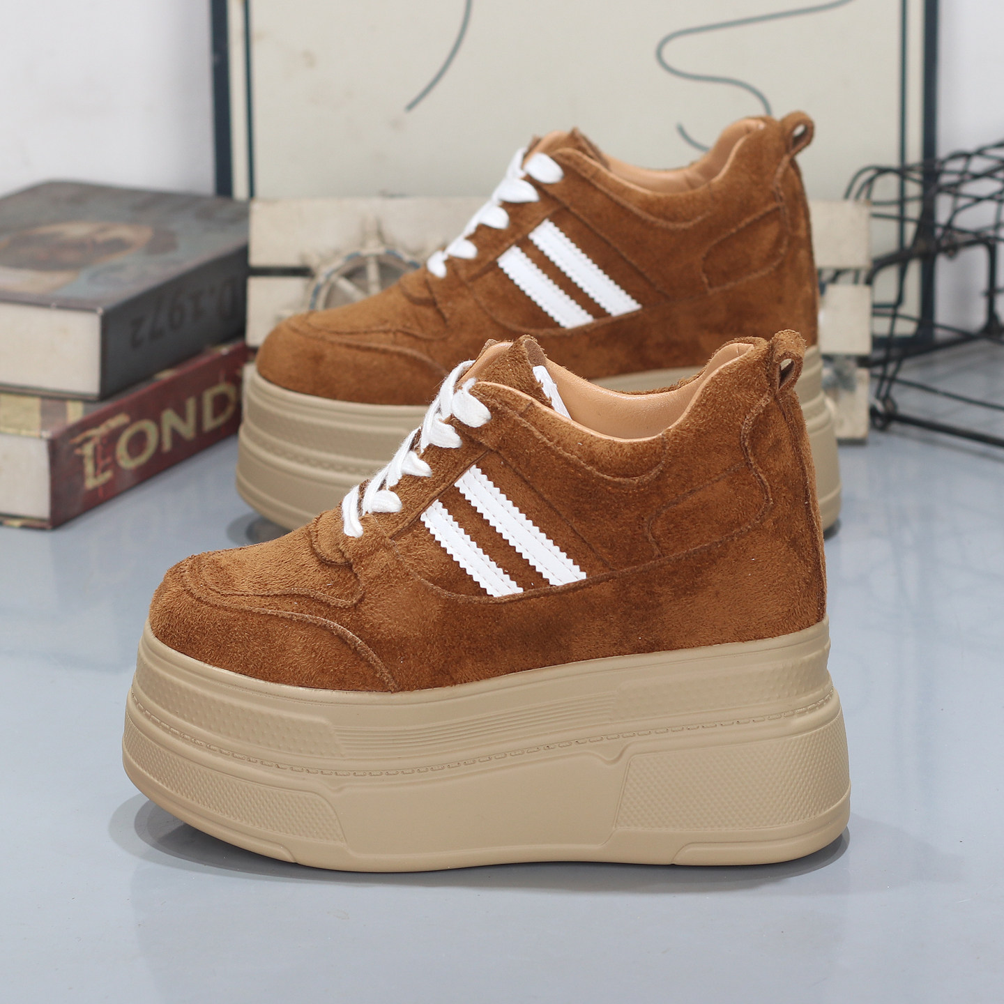 超高跟11cm春夏绒面小白鞋小个子厚底内增高11CM松糕鞋百搭休闲鞋,女鞋,松糕（摇摇）鞋,淘宝优惠券,粉丝福利购,淘宝优惠卷