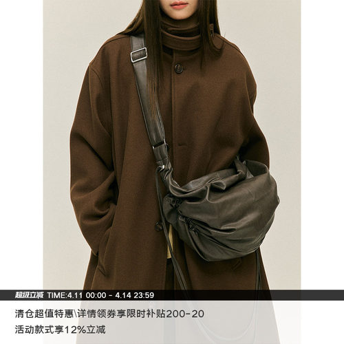 LR MADE 抽绳抽褶形态 多背法 PU皮通勤托特斜挎单肩饺子包