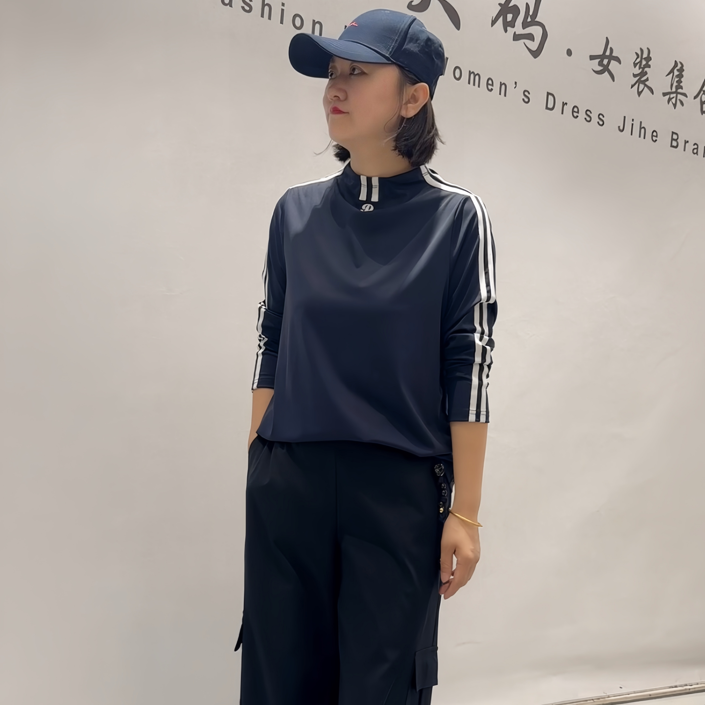 芮娜依莲秋季新款大码气质衫上衣
